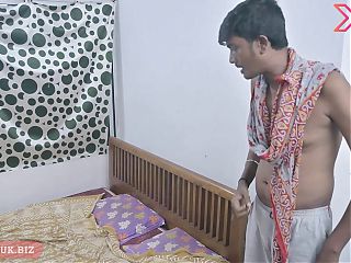 Desi Bhabhi Ki Chudai - Sex with Servant