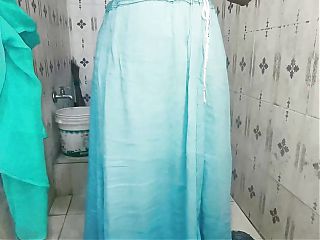 Indian House Wife Masturbation in Bathroom